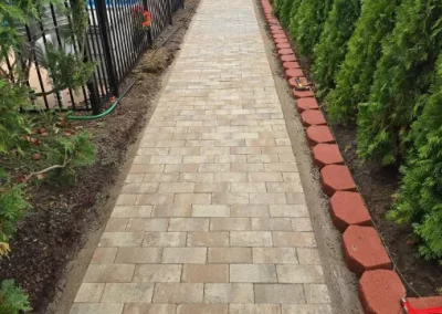 Paver Installation (7)
